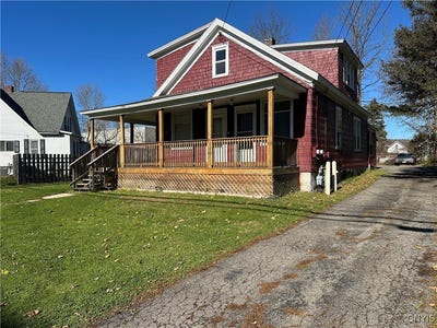 /international/us/132-central-avenue-cortland-ny-110103430306/