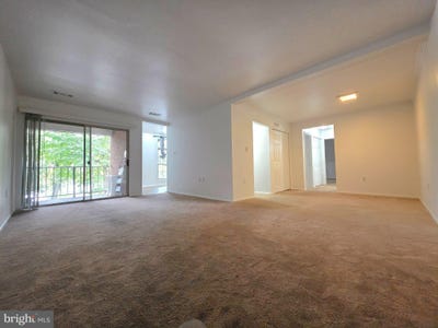 /international/us/3362-woodburn-road-annandale-va-110120452652/