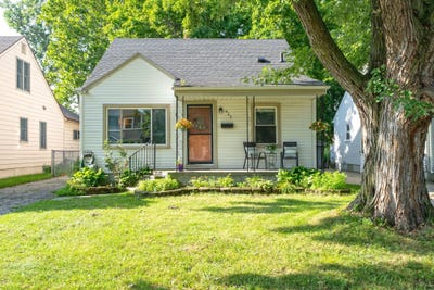 /international/us/423-highland-avenue-clawson-mi-110101462409/?lang=es