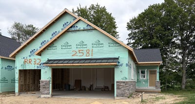 /international/us/2581-ravines-trail-drive-sw-byron-center-mi-110100755161/