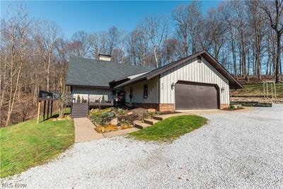 /international/us/8463-private-road-577-millersburg-oh-110106950934/