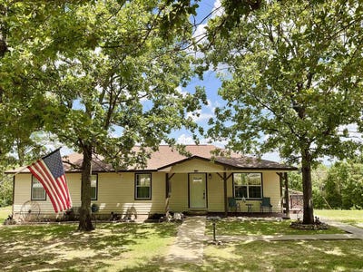 /international/us/yellville-ar-110098458012/