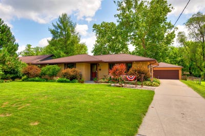 /international/us/1660-nw-70th-place-ankeny-ia-110101258287/?lang=id
