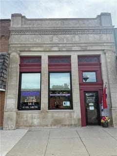 /international/us/631-main-street-walnut-grove-mn-110106367837/