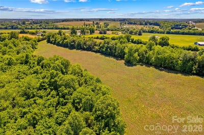 /international/us/155-evening-star-drive-statesville-nc-110108121171/