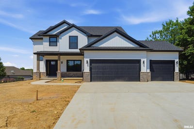 /international/us/256-karagen-circle-germantown-hills-il-110107440602/