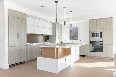 /international/us/33-evergreen-st-boston-ma-110097108211/
