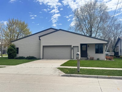 /international/us/3503-joseph-rd-manitowoc-wi-110104788159/