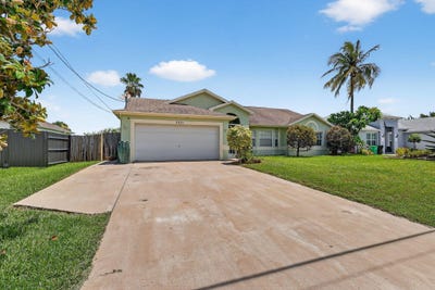 /international/us/2631-sw-fair-isle-road-port-saint-lucie-fl-110101128080/?lang=en