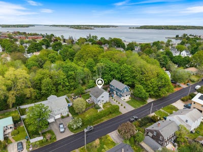 /international/us/45-smith-street-south-portland-me-110108336728/
