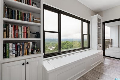 /international/us/1200-beacon-parkway-birmingham-al-110108849347/