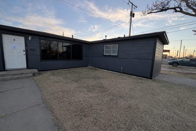 /international/us/1705-w-16th-street-plainview-tx-110105644196/