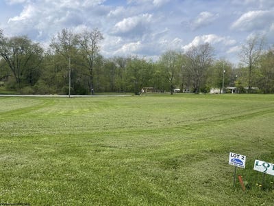 /international/us/chapel-brooke-circle-lot-2-reedsville-wv-110098915697/