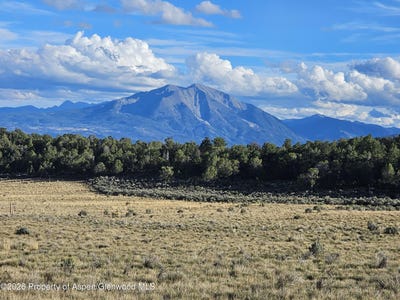/international/us/3408-elk-springs-drive-glenwood-springs-co-110110272410/