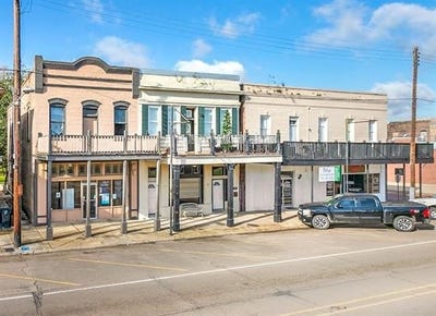 /international/us/489-w-railroad-avenue-independence-la-110106259486/
