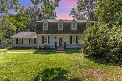 /international/us/1771-robindale-rd-chesterfield-va-110100569611/