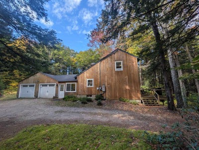 /international/us/190-brookwood-park-road-bristol-nh-110120087002/