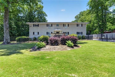 /international/us/255-jefferson-place-decatur-ga-110108573681/
