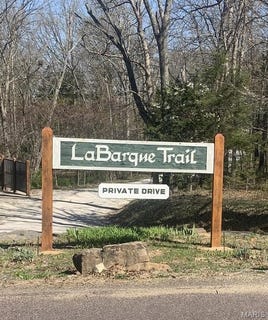 /international/us/4981-labarque-trail-catawissa-mo-110098821570/