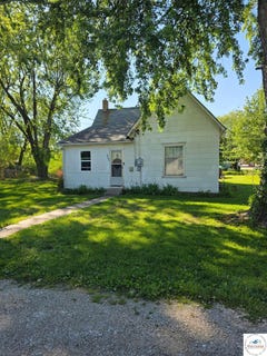 /international/us/202-w-grother-street-cole-camp-mo-110107840232/