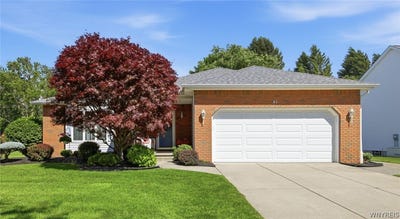 /international/us/83-michaels-lancaster-ny-110108781244/