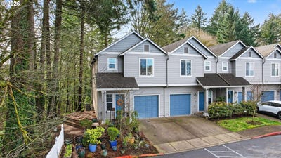 /international/us/810-e-9th-st-newberg-or-110106012897/