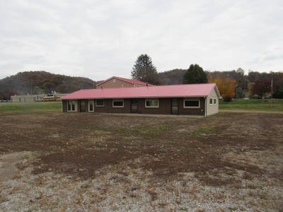 /international/us/2116-north-pleasants-hwy-st-marys-wv-wv-110103529069/?lang=it