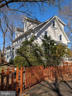 /international/us/4-new-amwell-road-hillsborough-nj-110106815484/