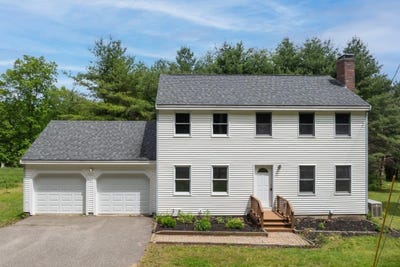 /international/us/11-lovell-road-stratham-nh-110108499755/