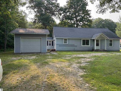 /international/us/1760-s-us-23-tawas-city-mi-110101398604/?lang=en