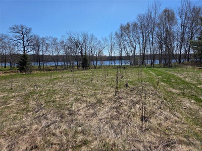 /international/us/2975-12th-street-barronett-wi-110107797635/