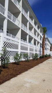 /international/us/3702-hwy-98-mexico-beach-fl-110100326644/