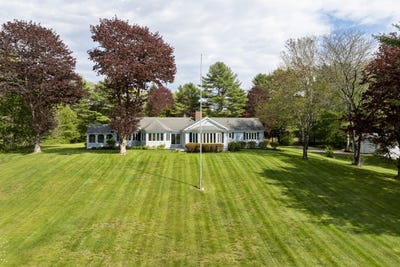 /international/us/367-state-rte-129-south-bristol-me-110108205491/