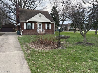 /international/us/10101-biddulph-road-brooklyn-oh-110106804086/