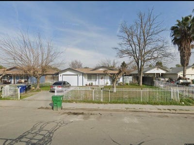 /international/us/2220-north-avenue-corcoran-ca-110105928418/