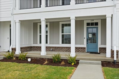/international/us/109-parkerwood-lane-west-lafayette-in-110106496568/