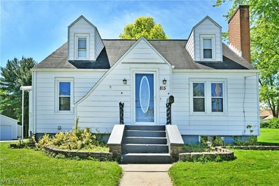 /international/us/815-liberty-street-salem-oh-110108110492/