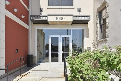 /international/us/1000-chapel-view-boulevard-cranston-ri-110108223213/