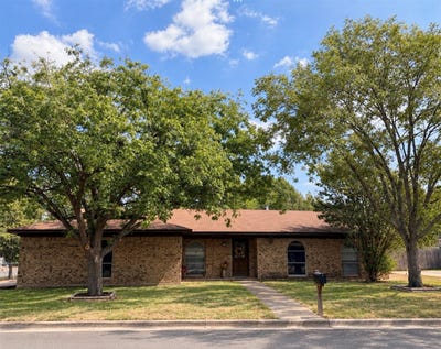 /international/us/148-crockett-lane-hewitt-tx-110120423498/