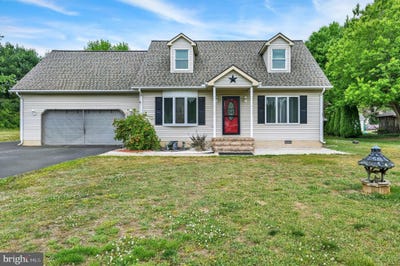 /international/us/13-springwood-drive-dover-de-110108278894/