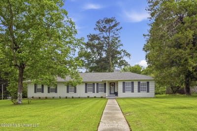 /international/us/224-mount-salus-road-clinton-ms-110107825833/