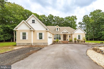 /international/us/12089-saint-martins-neck-road-bishopville-md-110109348149/