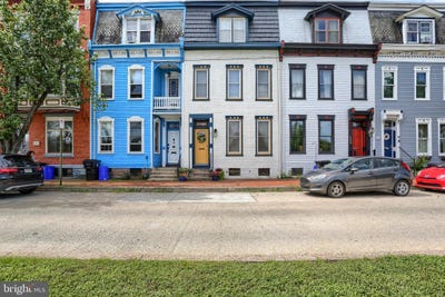 /international/us/556-race-street-harrisburg-pa-110119707081/