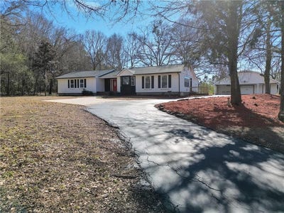 /international/us/140-heritage-circle-mcdonough-ga-110108541579/