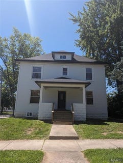 /international/us/220-e-main-street-greenville-il-110094637557/?lang=zh-cn