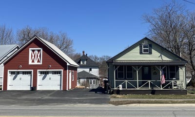 /international/us/177-buck-street-bangor-me-110107401254/