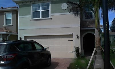 /international/us/12518-laurel-cove-drive-fort-myers-fl-110120040727/
