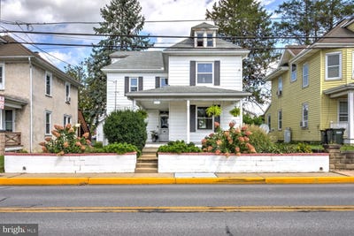 /international/us/221-brimmer-avenue-new-holland-pa-110110059264/