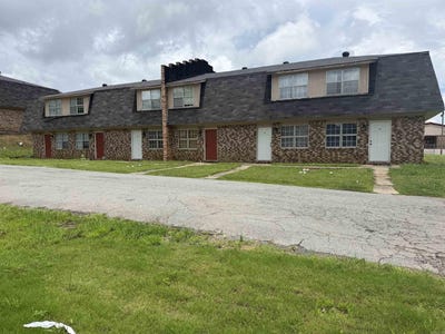 /international/us/201-white-hall-white-hall-ar-110108440235/