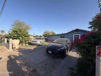 /international/us/6019-w-orangewood-avenue-glendale-az-110107394958/